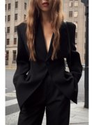 NEVA HU黑色西装外套女设计感小众2023秋季显瘦休闲长袖西服