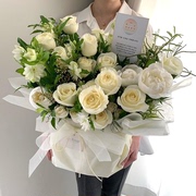 乌鲁木齐同城配送 本地鲜花店 玫瑰混搭花盒 送朋友客户 生日