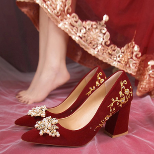婚鞋女红色2024春季粗跟中式秀禾服婚纱两穿新娘鞋孕妇中跟
