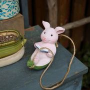 可爱小猪秋千挂件花园户外阳台，庭f院，树上装饰小摆件树脂工艺品