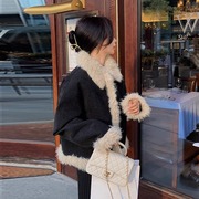 黑色小香风羊羔毛外套(毛外套)女2023秋冬韩版羽绒，内胆加厚保暖短外套