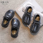男童小皮鞋英伦风春秋，2023年潮软底配西装演出黑色儿童女鞋子
