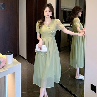 新中式绿色雪纺连衣，裙子夏季2024年中国风小个子，显瘦女装长裙
