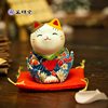 日本药师窑和服招财猫陶瓷小摆件家居饰品结婚生日办公桌车载