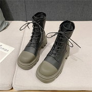 2022秋季韩版拼色马丁靴显瘦系带拉链圆头，中跟短靴短筒女靴子