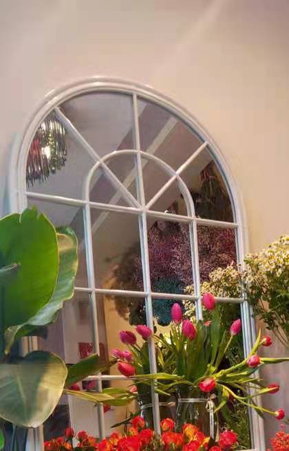 墙面装饰挂镜框欧式复古铁艺假窗镜壁饰圆弧窗户床头挂饰壁景客厅