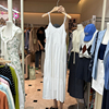 东大门女装2024夏款韩版，白色吊带裙甜美蕾丝拼接连衣裙，设计感长裙