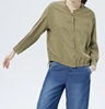 斯琴2023春女绿色刺绣立领落肩单排扣长袖衬衫BCCS03604