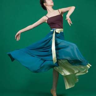 只此青绿中国舞青绿腰一片式，渐变两穿剧目，表演服舞蹈服长裙半身裙