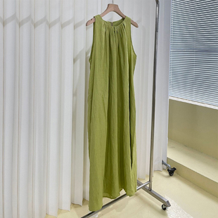 立裁工艺亚麻无袖连衣裙，女夏季牛油果绿色法式中长款度假背心裙子