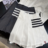 白色条纹简约百褶半身裙学院风显瘦减龄短裙时尚休闲洋气D》17