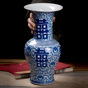 中式青花瓷花瓶陶瓷复古瓷罐直宽口新中式花瓶摆件客厅插花喜字