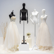 婚纱模特展示架女装店，半身人体黑白色礼服，拍摄道具服装店假人台
