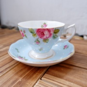 Royal Albert皇家阿尔伯特波尔卡蓝玫瑰骨瓷咖啡杯茶杯碟礼盒
