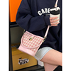 棠主春夏少女粉色格子水桶包包2024手提小包包时尚单肩斜挎包