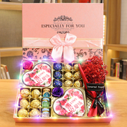 德芙巧克力糖果白色，情人节礼盒装，送女生日礼物老婆情侣高级感