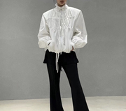 2024夏季vivi欧版抽褶设计白色，防晒褶皱上衣女设计感小众黑色衬衫