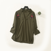 e10-3秋季瑕疵女装薄棉混纺，对称刺绣花v字，翻领五分袖军绿色衬衫