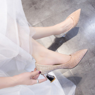 2023春季尖头亮片鞋子，新娘婚纱鞋香槟色伴娘，高跟鞋粗跟单鞋女
