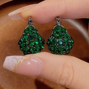 高级精致绿色水晶耳环简约轻奢洋气耳饰满钻耳扣时尚百搭