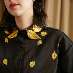 咖沫原创23金黄树叶，刺绣翻领蝙蝠长袖，复古法式衬衫女秋冬季
