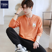 TEEK橘黄色长袖T恤男 春秋款打底衫卡通印花重磅青少年内搭上衣服