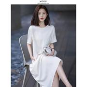 白色连衣裙女夏季2024年高级感休闲宽松直筒圆领短袖t恤裙子