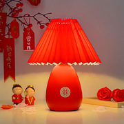 新中式结婚台灯红色陶瓷喜字床头灯婚房婚庆长明灯卧室温馨陪嫁灯