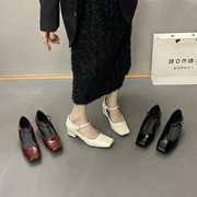 韩式漆皮女2024年单鞋，春秋复古方头玛丽珍女鞋粗跟通勤高跟鞋