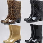 夏季雨鞋女时尚款外穿高跟，韩v版防滑成人雨靴中筒防鞋女水鞋女雨