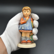 TMK6德国产GOEBEL高宝Hummel陶瓷喜姆娃娃摆件之我想知道