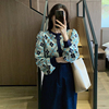 短款圆领毛衣女(毛衣女)蓝色复古菱格开衫，2023秋季韩版针织衫