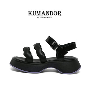 kumandor夏季新真皮(新真皮，)波浪底露趾，一字带简约时尚时装凉鞋女