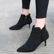 黑色女士高跟鞋2021春秋款，尖头短靴铆钉，小跟鞋百搭单靴细跟靴5cm