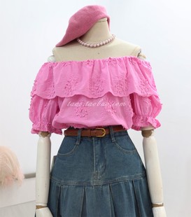 粉色上衣温柔蕾丝衫2024夏季女装，法式少女荷叶，边一字领娃娃衫衬衫