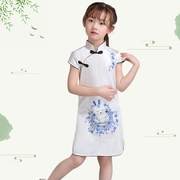 中国风青花瓷童装，棉麻连衣裙2024儿童幼儿园短袖，修身公主汉服