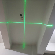 小型激光水平仪打线器绿光红外线，电子水平尺十字线投线器底座强磁