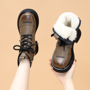 东北大棉鞋羊毛雪地靴女冬季皮毛一体，加厚加绒短靴真皮马丁靴棉靴