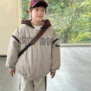 男童米色夹棉加厚棒球服外套，秋冬款2023中大童拼色男孩棉衣潮