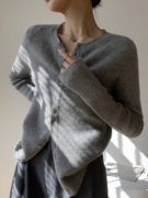 春季灰色针织开衫外套，女秋冬高级感毛衣内搭打底独特别致长袖上衣