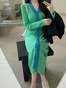 针织连衣裙女秋季设计感小众撞色V领中长款打底修身绿色长袖裙子