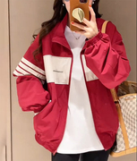 外套女春秋装欧货撞色棒球服设计感小众拼接短款红色运动夹克上衣