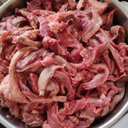 牛肉边角料肋条碎肉，肋间肉条谷饲冷冻牛肉人吃称重75一公斤