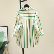 减龄绿色条纹衬衫女2024春秋，韩版宽松休闲长袖，衬衣防晒衫上衣