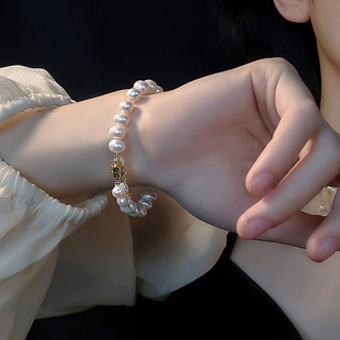 复古几何不规则淡水珍珠手链简约时尚设计手环，欧美宫廷风气质手饰