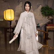远镇秋季假两件中国风连衣裙，开衫风衣复古盘扣，刺绣花中式女装茶服