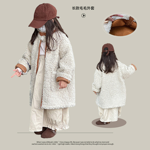 女童韩版复古中长款外套，2023冬装宝宝洋气，保暖冬季儿童加绒毛毛衣