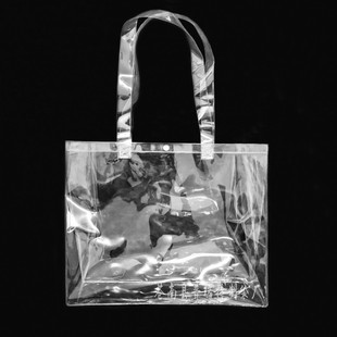 pvc透明塑料手提袋子，跨肩防水沙滩公路，系列痛包保护套网红软胶袋