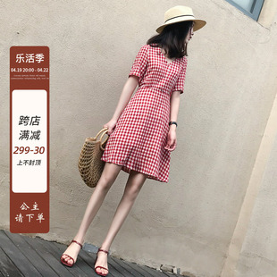 红色格子裙2024夏季女装雪纺连衣裙，中长款v领复古法式仙女裙