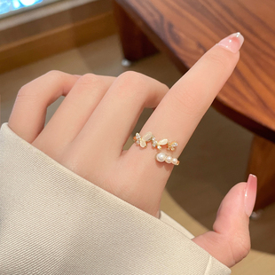 蝴蝶结戒指女小众设计个性，时尚2024年潮指环，简约高级食指戒